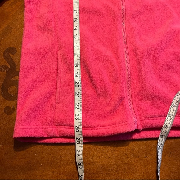 Avon Women’s Breast Cancer Crusade Fleece Jacket Medium - Picture 10 of 10